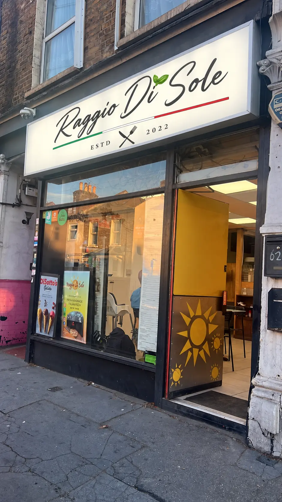Raggio Di Sole restaurant exterior and sign